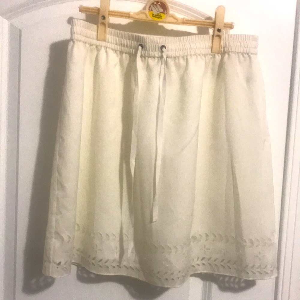 J CREW size 8 drawstring off white eyelet skirt excellent condition
